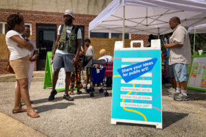 Pigtown Connects residents gathering and sharing ideas for public art.